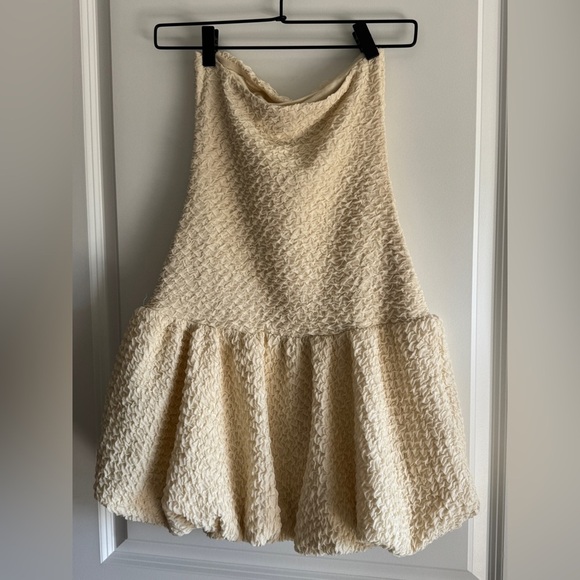 H&M Cream Strapless Dress - Picture 6 of 10